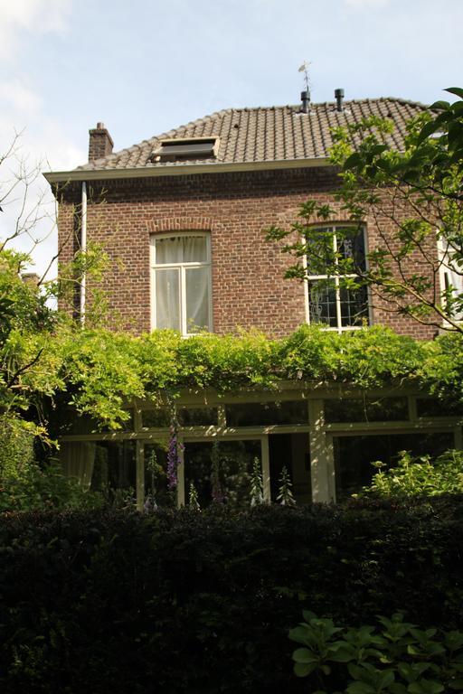 Annelies'Place To B& B マーストリヒト エクステリア 写真